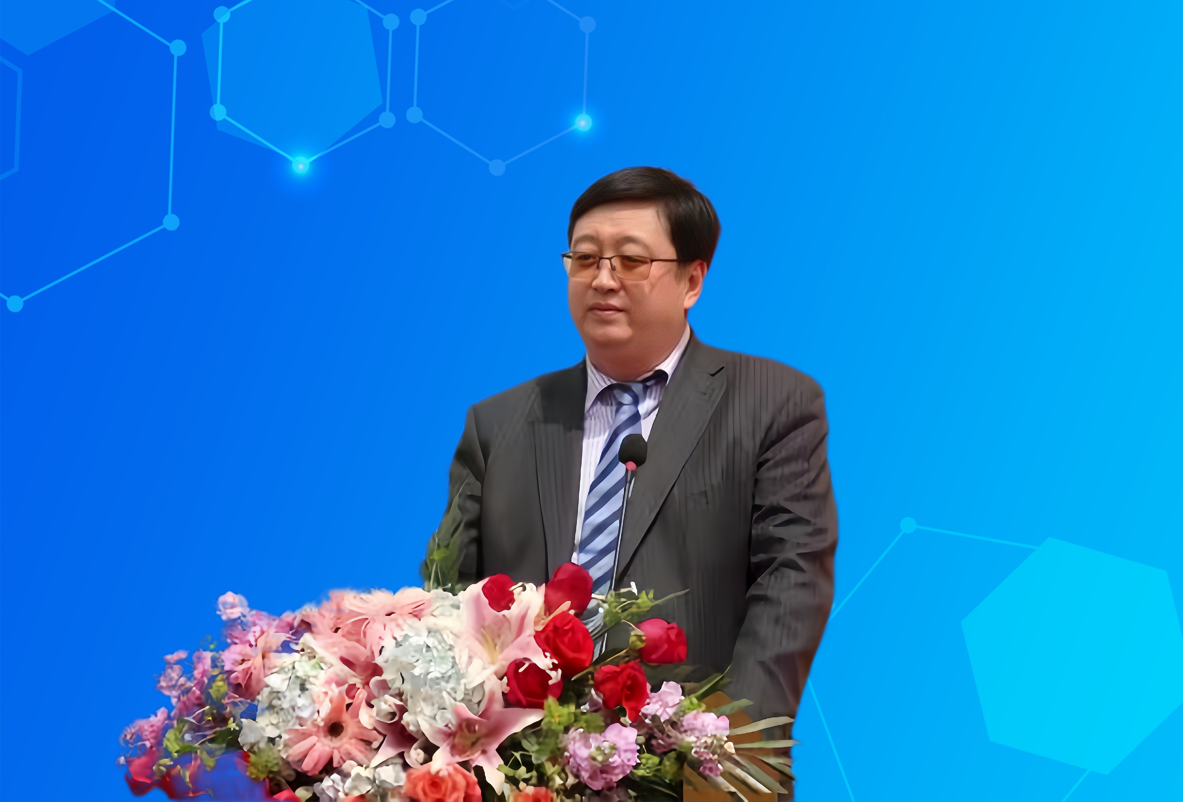 微信图片_20250605095837.jpg